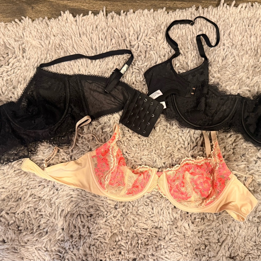 Women’s Lace Underwire Bras - Black and Nude with Coral Embroidery